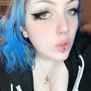 Meet your Posher, Angelina